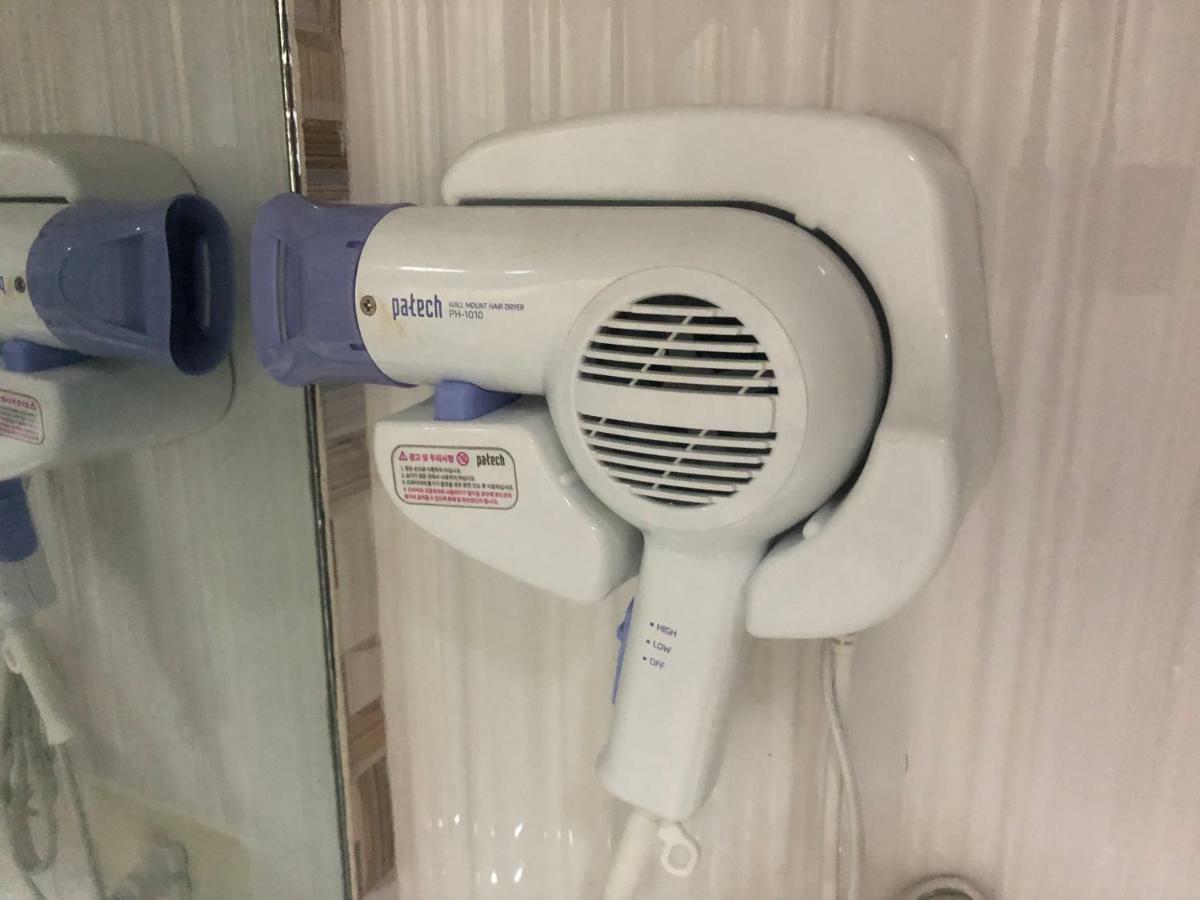 安格里斯帕乐思酒店 安吉利斯 外观 照片